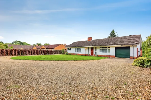 Rushton Avenue, Peterborough, PE4, photo 1