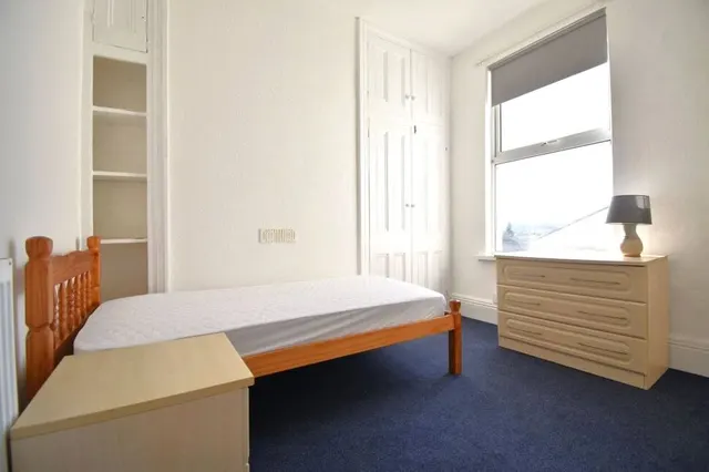 Photo 3 — Molesworth Road, Stoke, Devon, PL1