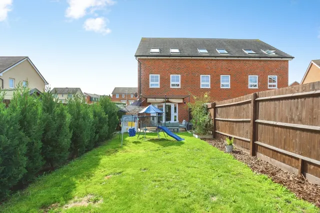 Isabella Street, Bournemouth, BH11, photo 2