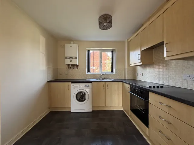 Walker Road, Walsall, WS3, photo 2