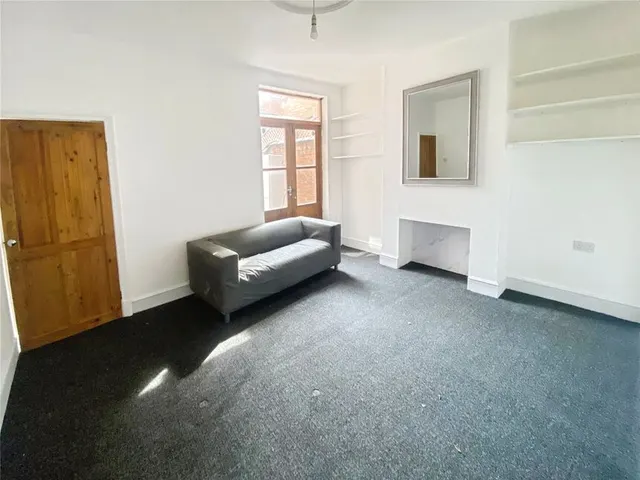 Tudor Road, Leicester, LE3, photo 3