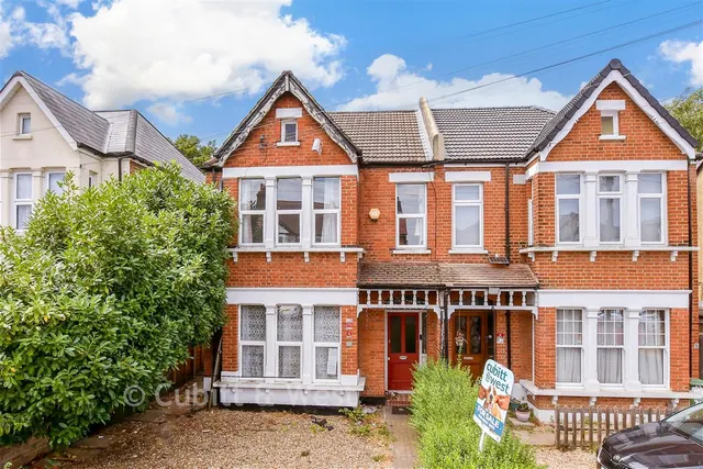 Onslow Gardens, Wallington, SM6, photo 1
