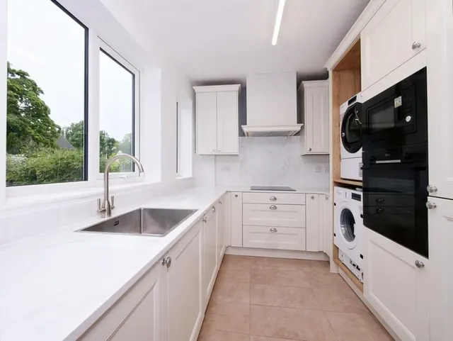 Lang Avenue, York, YO10, photo 1