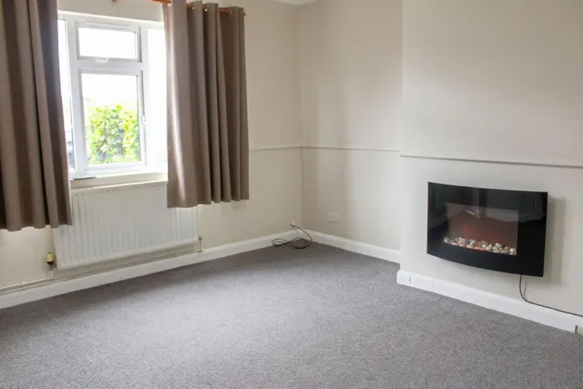 Mill Lane, Broughton, DN20, photo 2