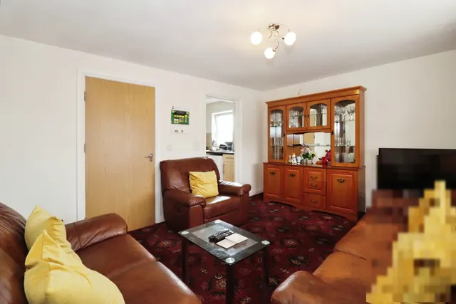 Photo 3 — Kimberley Road, Fishponds, Bristol, BS16