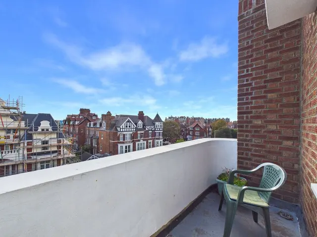 Sandgate Road, Folkestone, CT20, photo 2