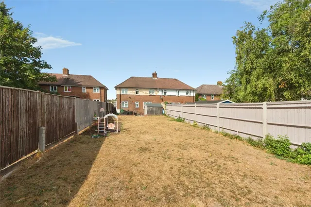 South Ham Road, Basingstoke, RG22, photo 2
