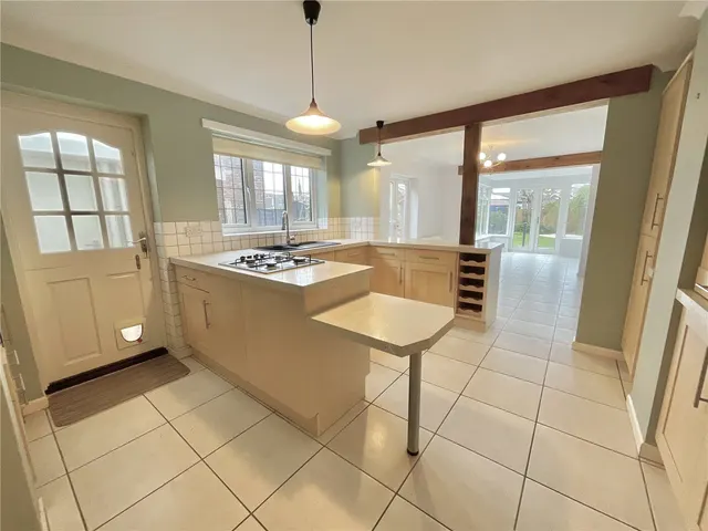 Hynesbury Road, Friars Cliff, BH23, photo 2