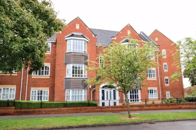 Knaresborough Court, Bletchley, Milton Keynes, Buckinghamshire, MK3 7DS, photo 1