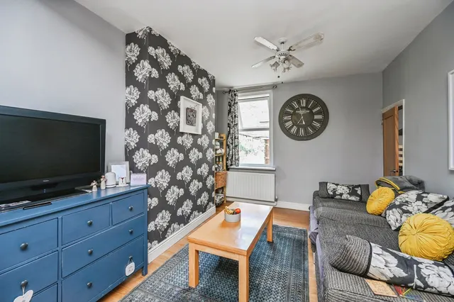 Cranborne Road, Liverpool, L15, photo 2