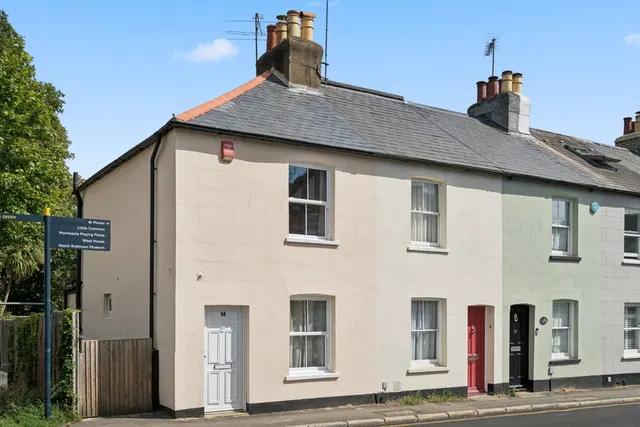 Waxwell Lane, Pinner, HA5, photo 1