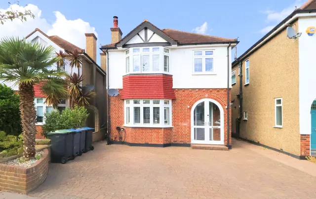 Graham Close, Croydon, CR0 8HS, photo 1