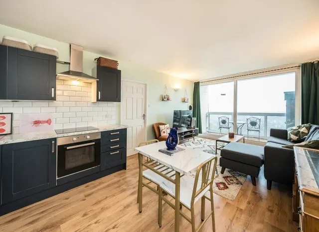 Leigham Court Road, Streatham, SW16, photo 1