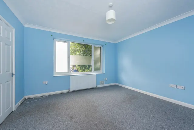 Grove Road, Hounslow, TW3, photo 3