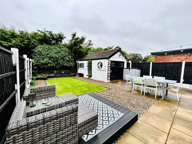 Photo 2 — Severn Drive, Walton-le-Dale, Preston, Lancashire, PR5