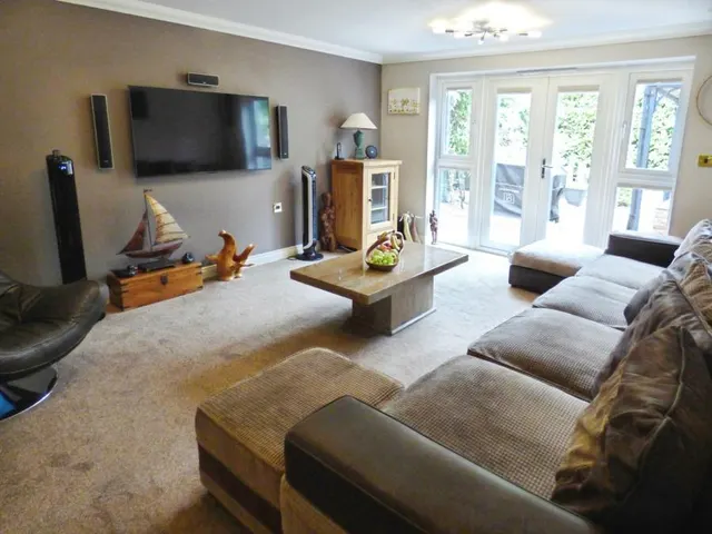 Millers View, Bursledon, SO31, photo 2
