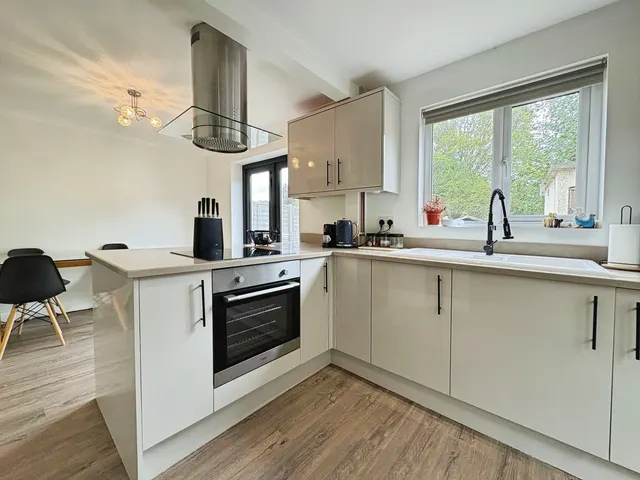 Photo 3 — Station Road, Warmley, Bristol, South Gloucestershire