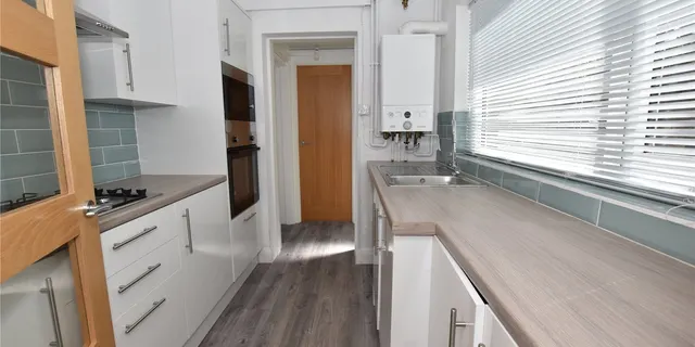 Silverlea Avenue, Wallasey, CH45, photo 2
