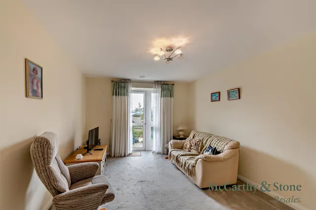 Mill Road, Southport, PR8, photo 3