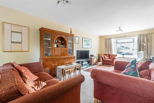 West Down, Great Bookham, KT23, photo 2
