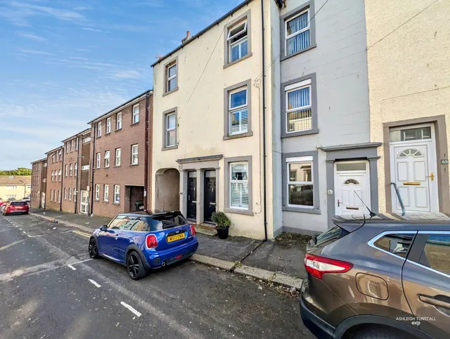 Eaglesfield Street, Maryport, CA15, photo 1