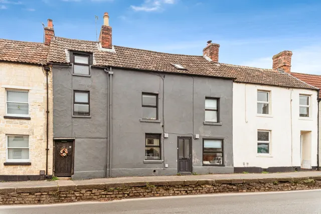 London Road, Calne, photo 1