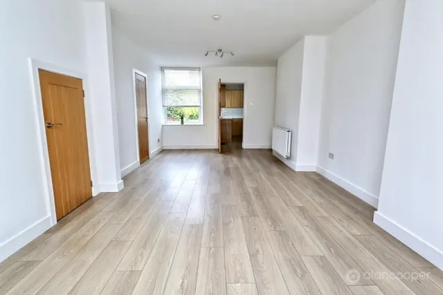 Nuneaton Road, Bulkington, CV12, photo 2