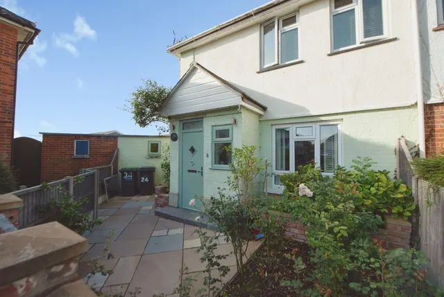 Prideaux-Brune Avenue, Gosport, PO13, photo 1