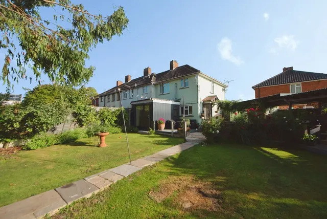 Prideaux-Brune Avenue, Gosport, PO13, photo 3