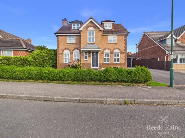 St. Marys Drive, Sherburn Village, DH6, photo 1