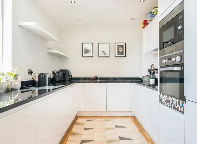 Photo 3 — Selsea Place, Selsea Place, N16