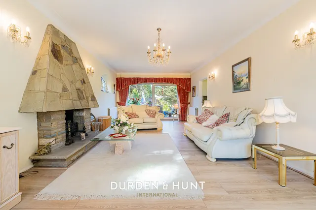 Grove Lane, Chigwell, IG7, photo 3