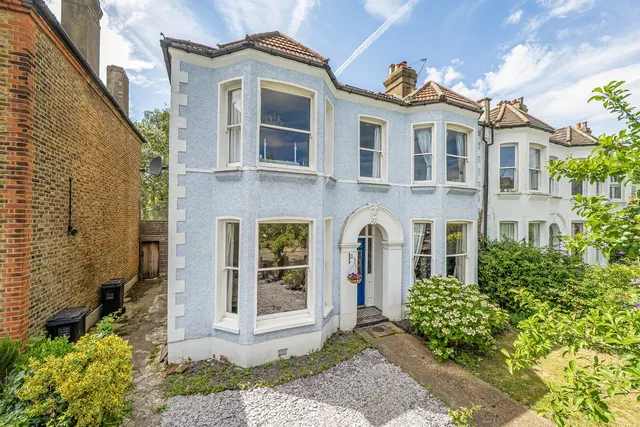 Wellmeadow Road, SE6, photo 1