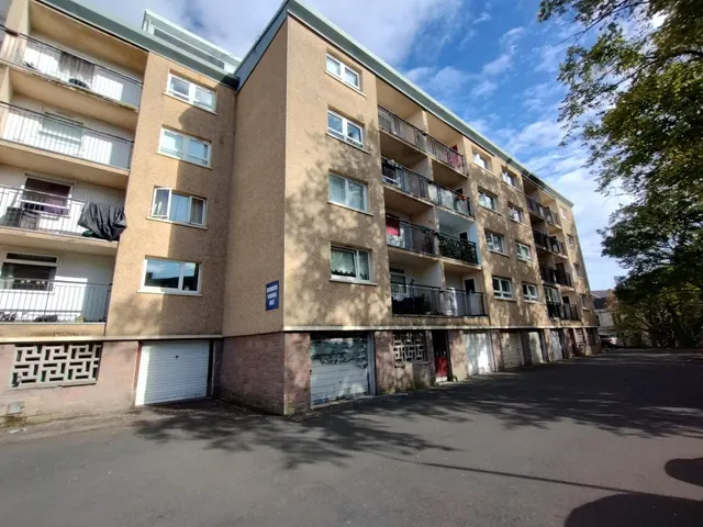 Clouston Court, Glasgow, G20, photo 1