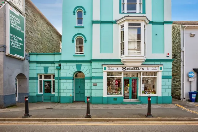 High Street, Cardigan, SA43, photo 1