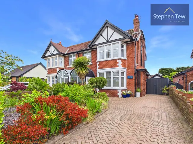 Highcross Road, Poulton-Le-Fylde, FY6, photo 1