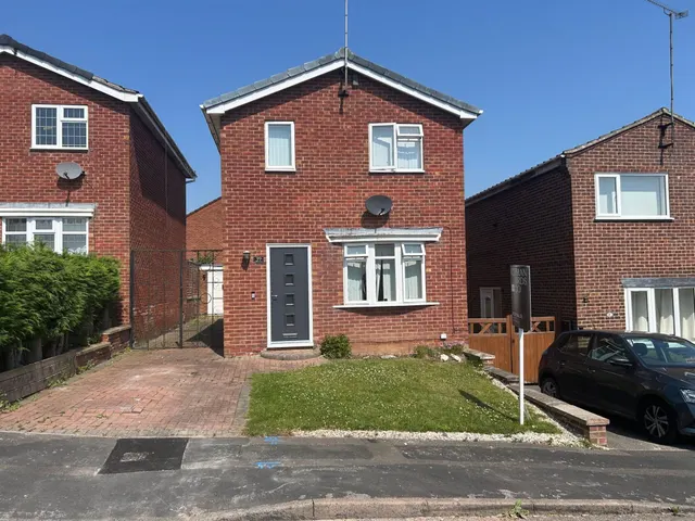 Norman Road, Tutbury, DE13, photo 1