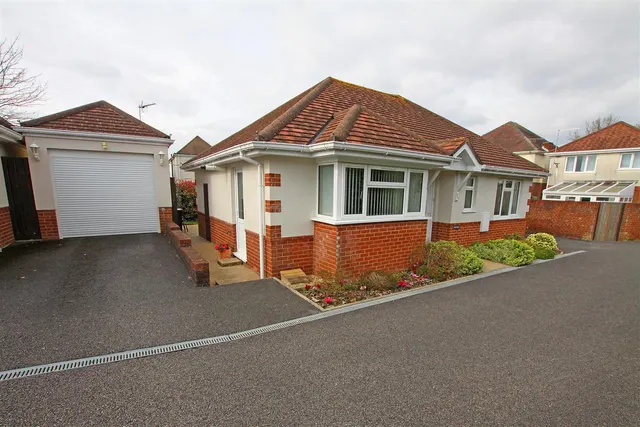 Linden Road, Bournemouth, photo 1