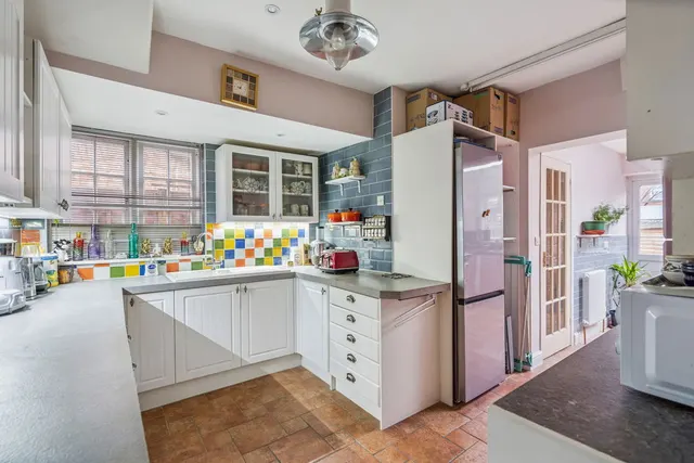 Marsh Road, Pinner, HA5, photo 2
