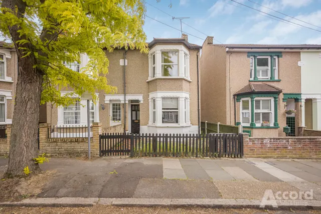 Malvern Road, Hornchurch, RM11, photo 1