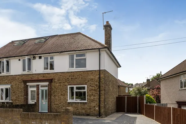 Tallis Grove, SE7, photo 1
