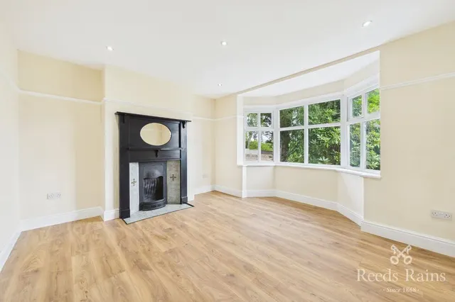 Wigan Road, Standish, WN6, photo 2
