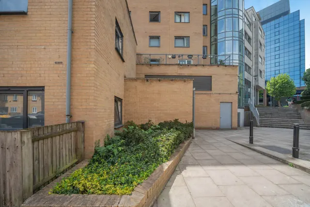 Photo 2 — Roffey Street, South Quay, E14 3NH