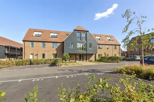Jones Way, Horsleys Green, HP14, photo 1