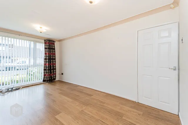 Photo 3 — Whitecroft Drive, Bury, BL8 2TN