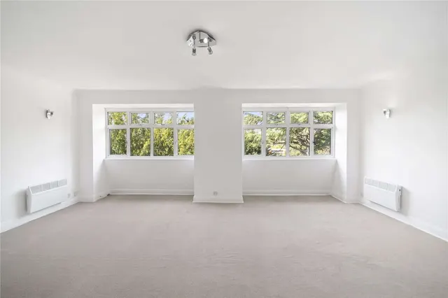 Photo 2 — The Downs, Wimbledon, London, SW20 8HT