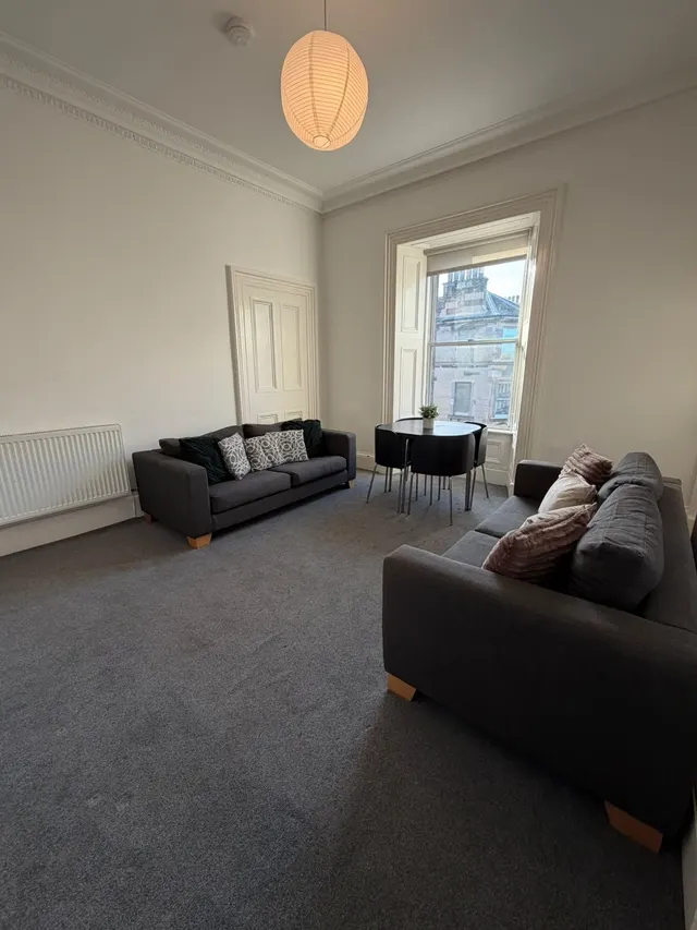 West Preston Street, Edinburgh, EH8, photo 2