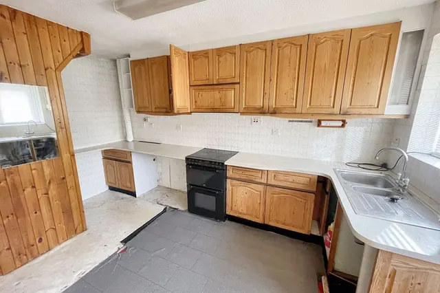 Photo 3 — Rushlake Close, Brighton BN1 9AY