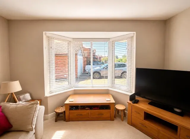 Thornbers Way, Charvil, RG10, photo 3