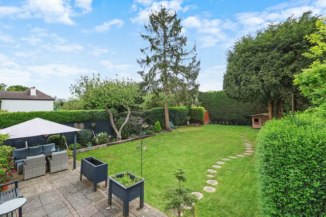 Haroldslea Drive, Horley, RH6, photo 3